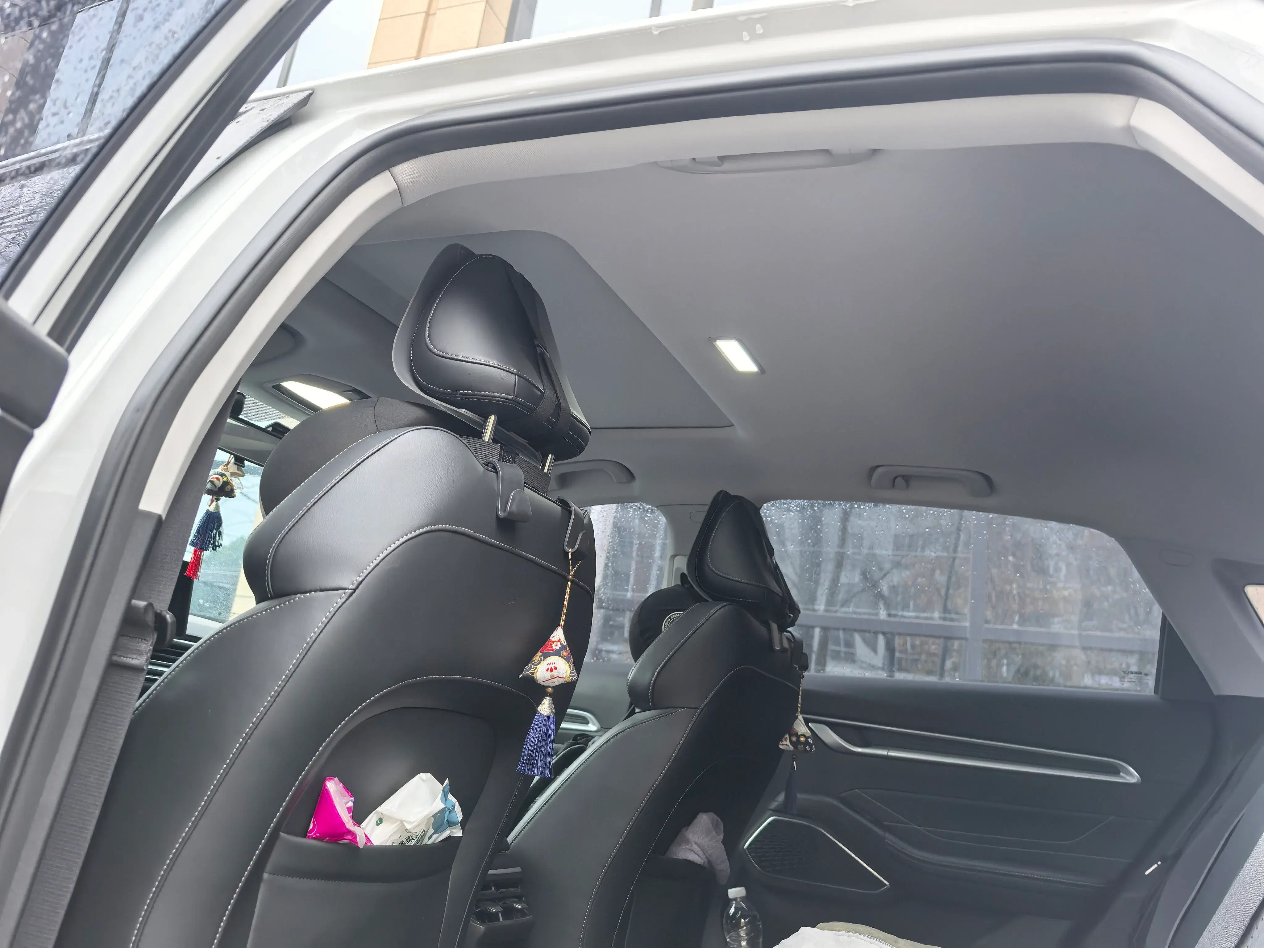 2023 GEELY EMGRAND thumbnail 4