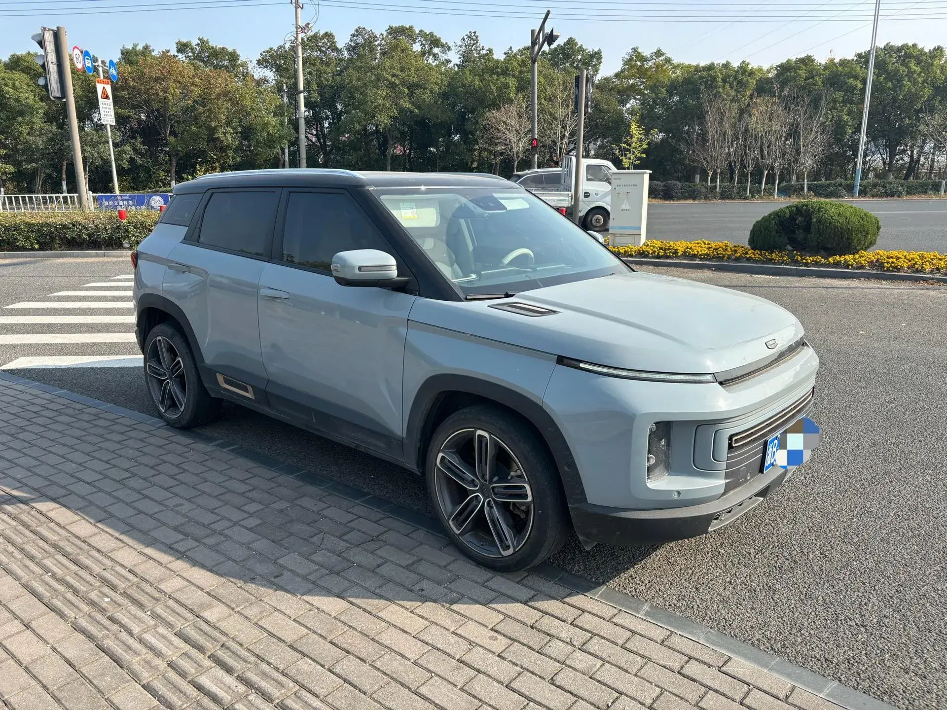 2020 GEELY ICON thumbnail 3