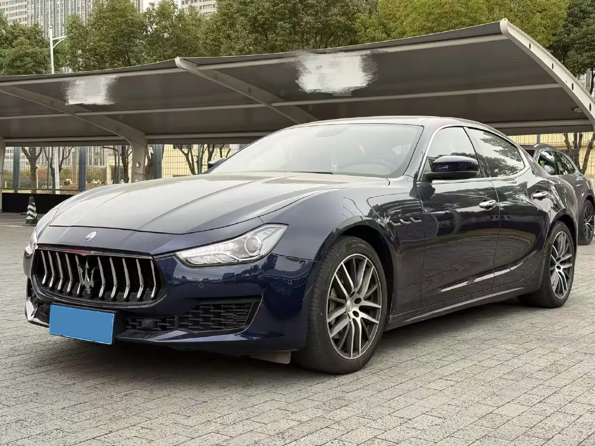 2019 Maserati Ghibli 3.0T 350HP V6 8AT