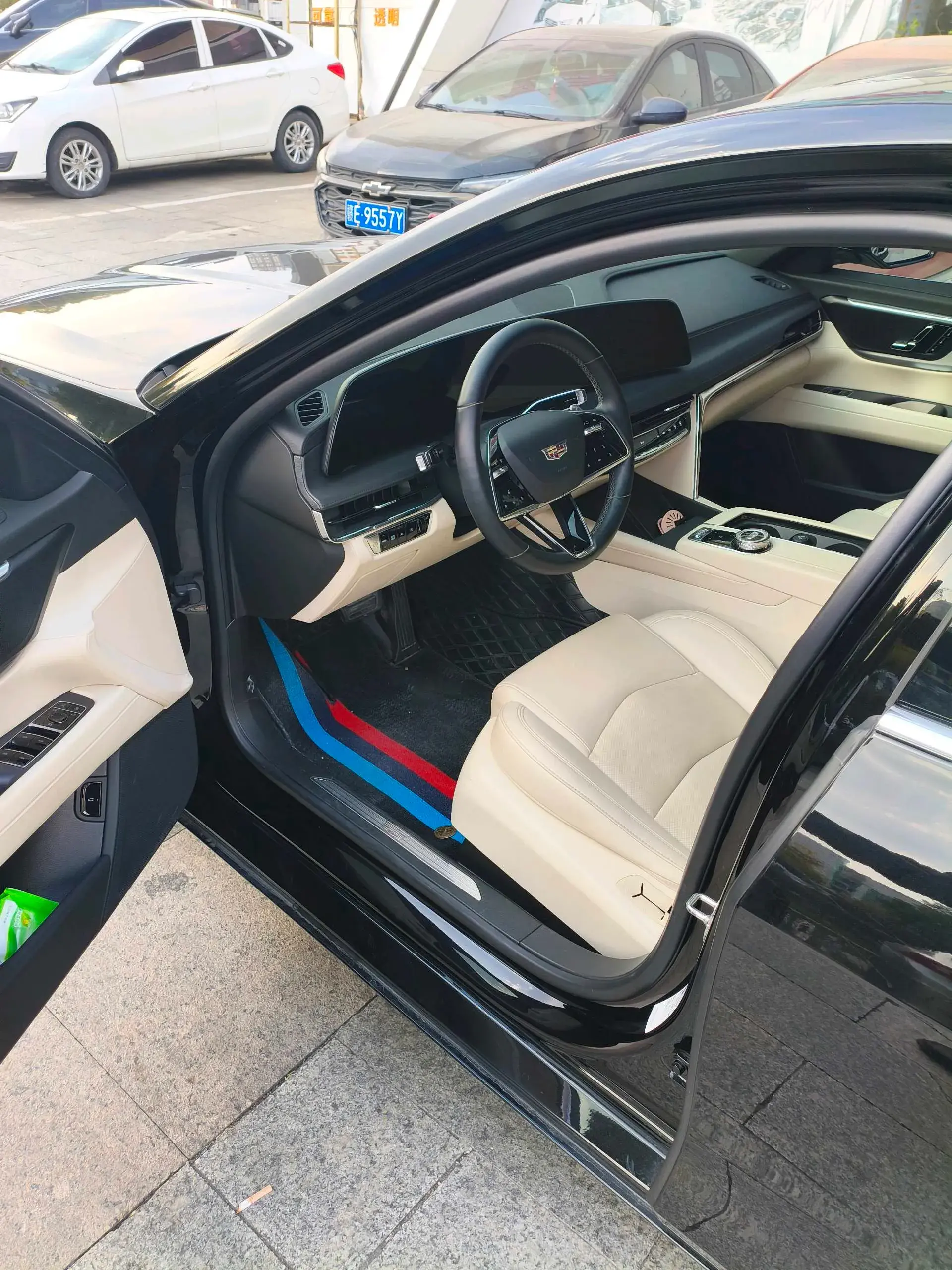 2023 CADILLAC CT6 thumbnail 2