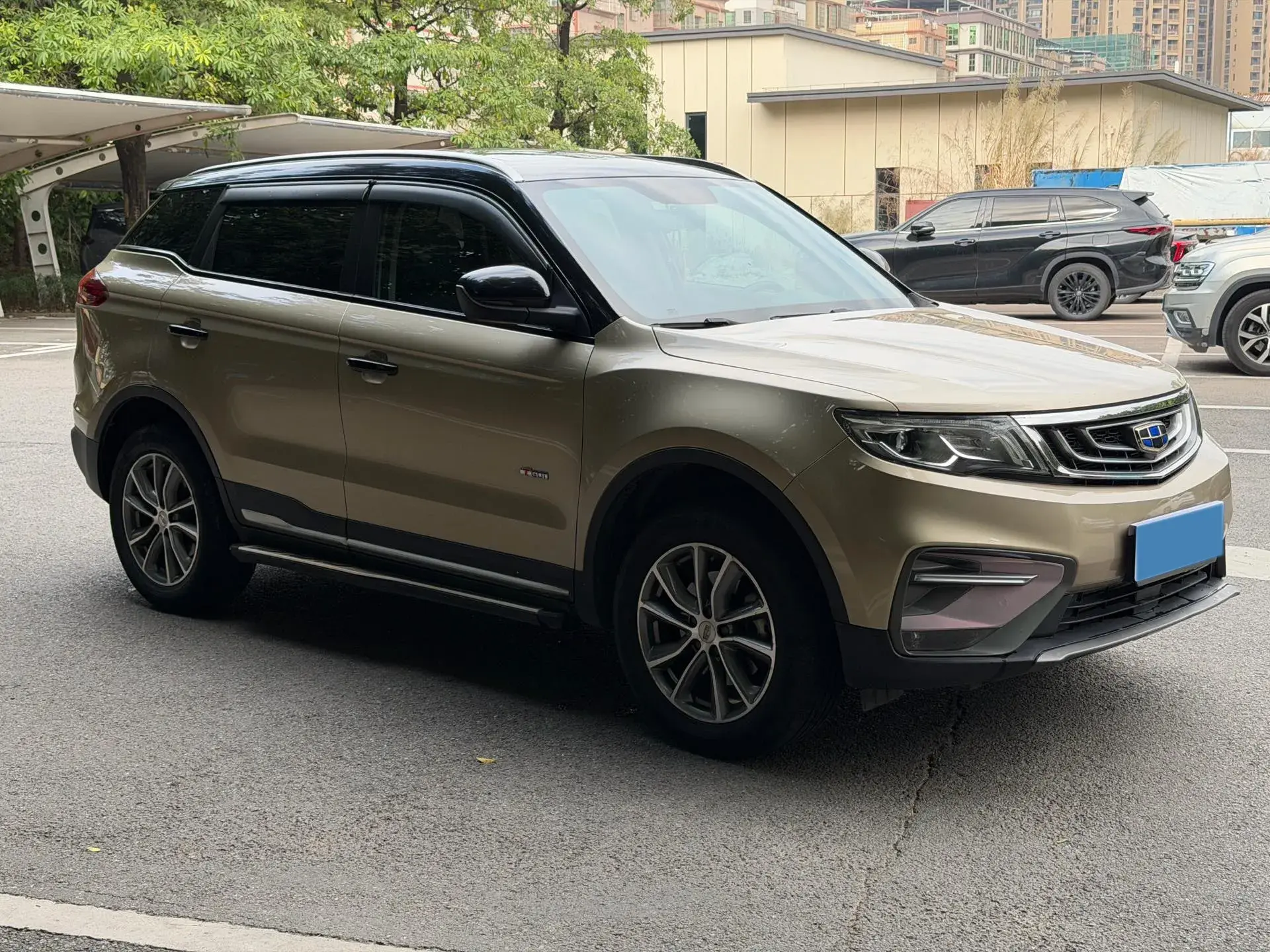2018 GEELY AZKARRA thumbnail 3
