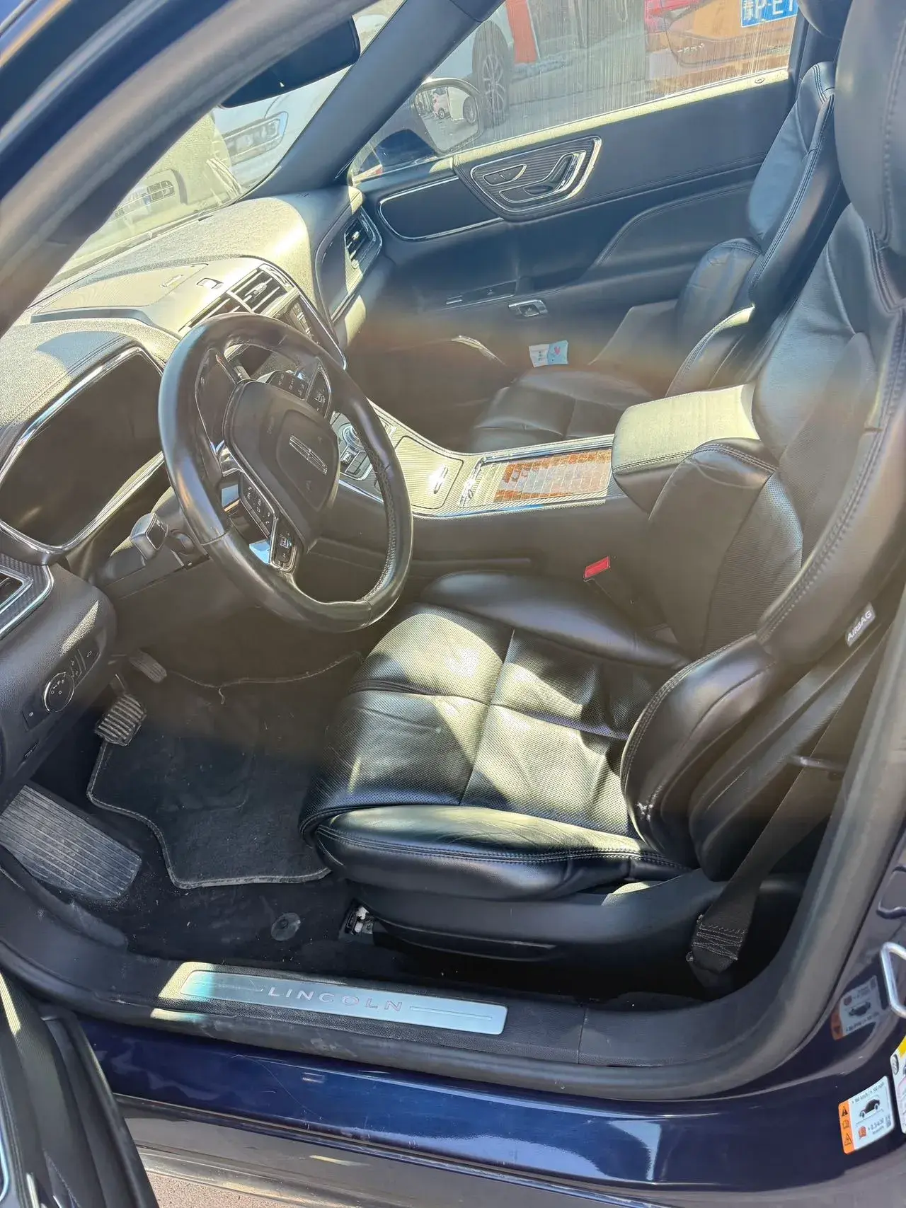 2017 LINCOLN CONTINENTAL thumbnail 2