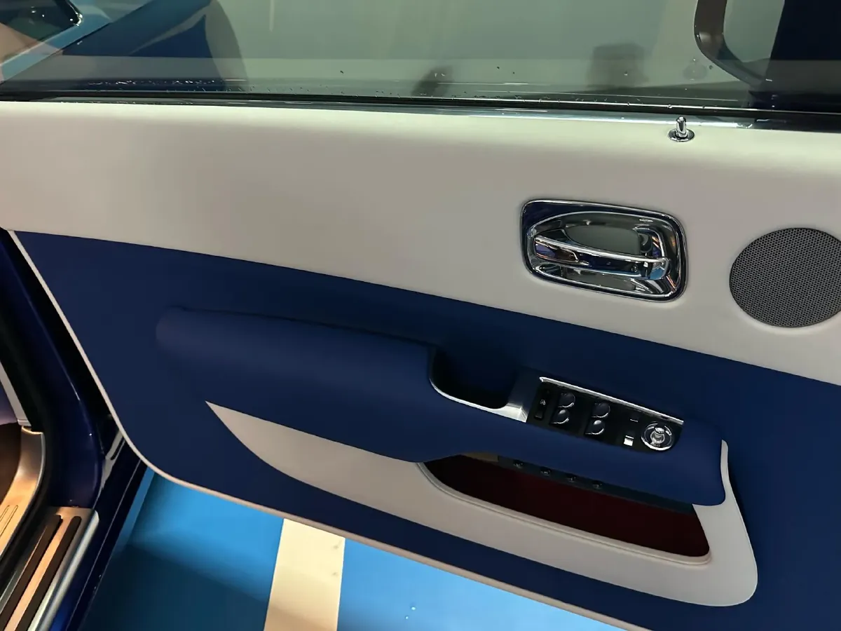 2017 Rolls-Royce Wraith 6.6T 632HP V12 8AT,autocango,china used car exporter,china ev exporter,chinese used car exporter,chinese used ev exporter