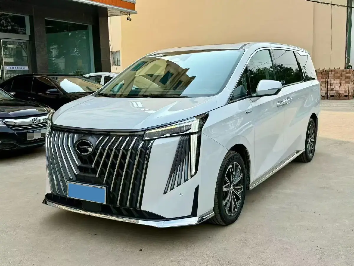 2023 GAC Trumpchi M8 2.0T 252HP L4 8AT