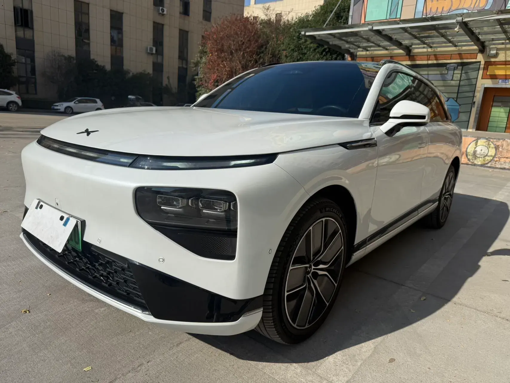 2022 XPENG G9 view 1