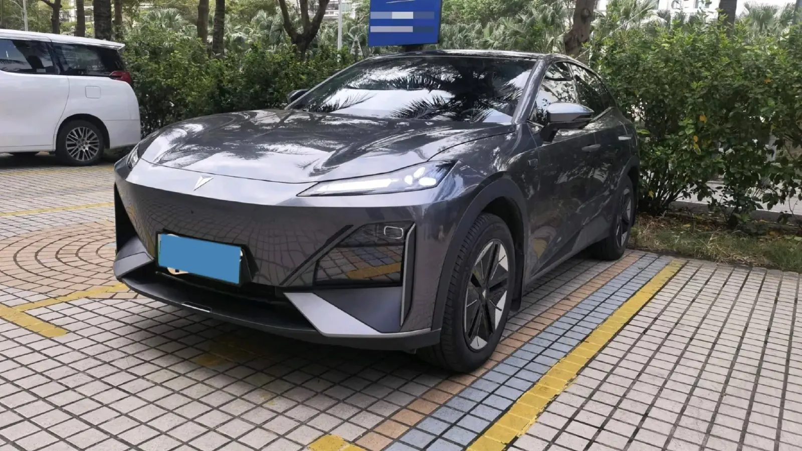 2023 Deepal S07 BEV 66.8KWH