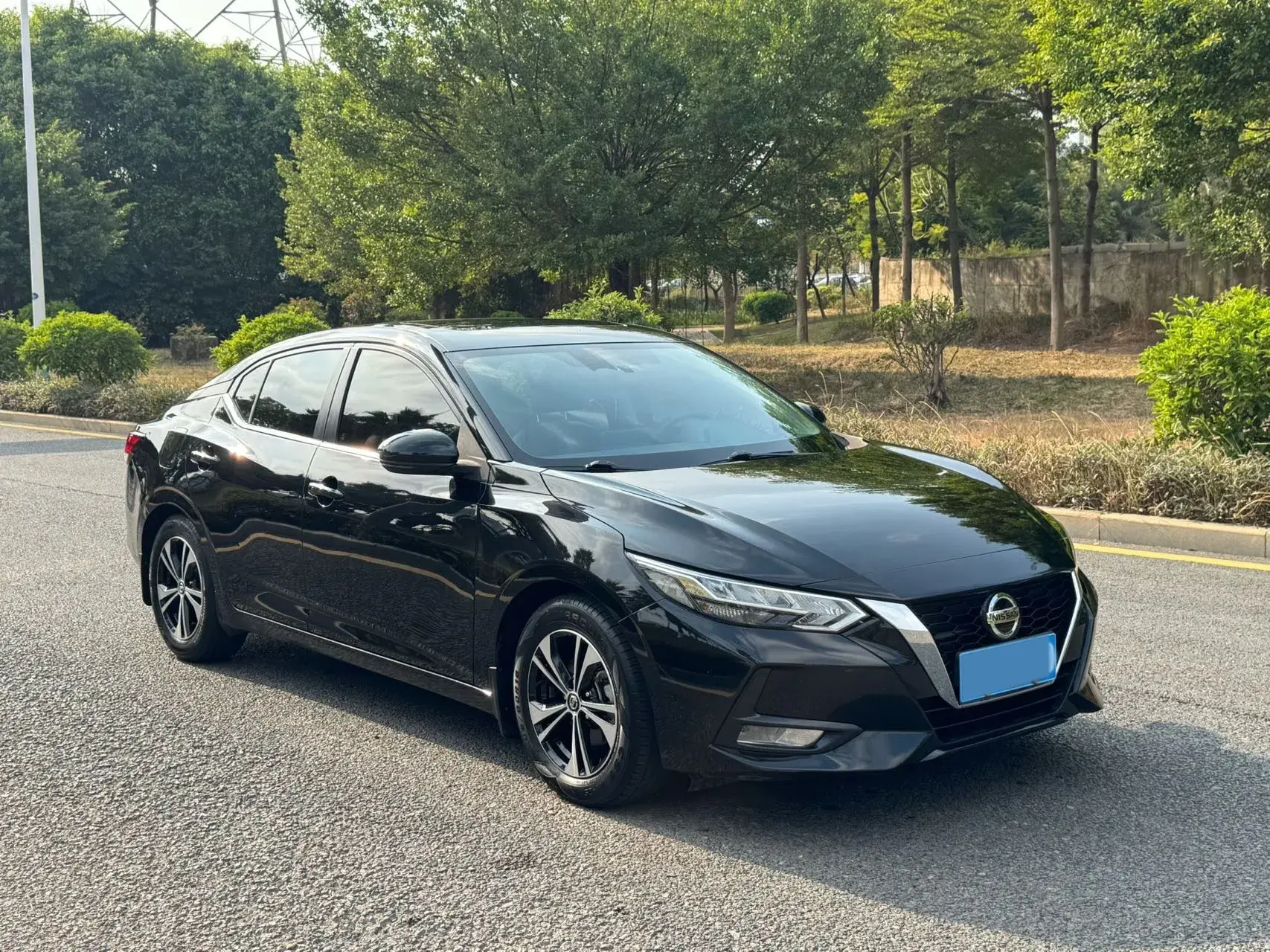 2020 NISSAN SYLPHY thumbnail 3