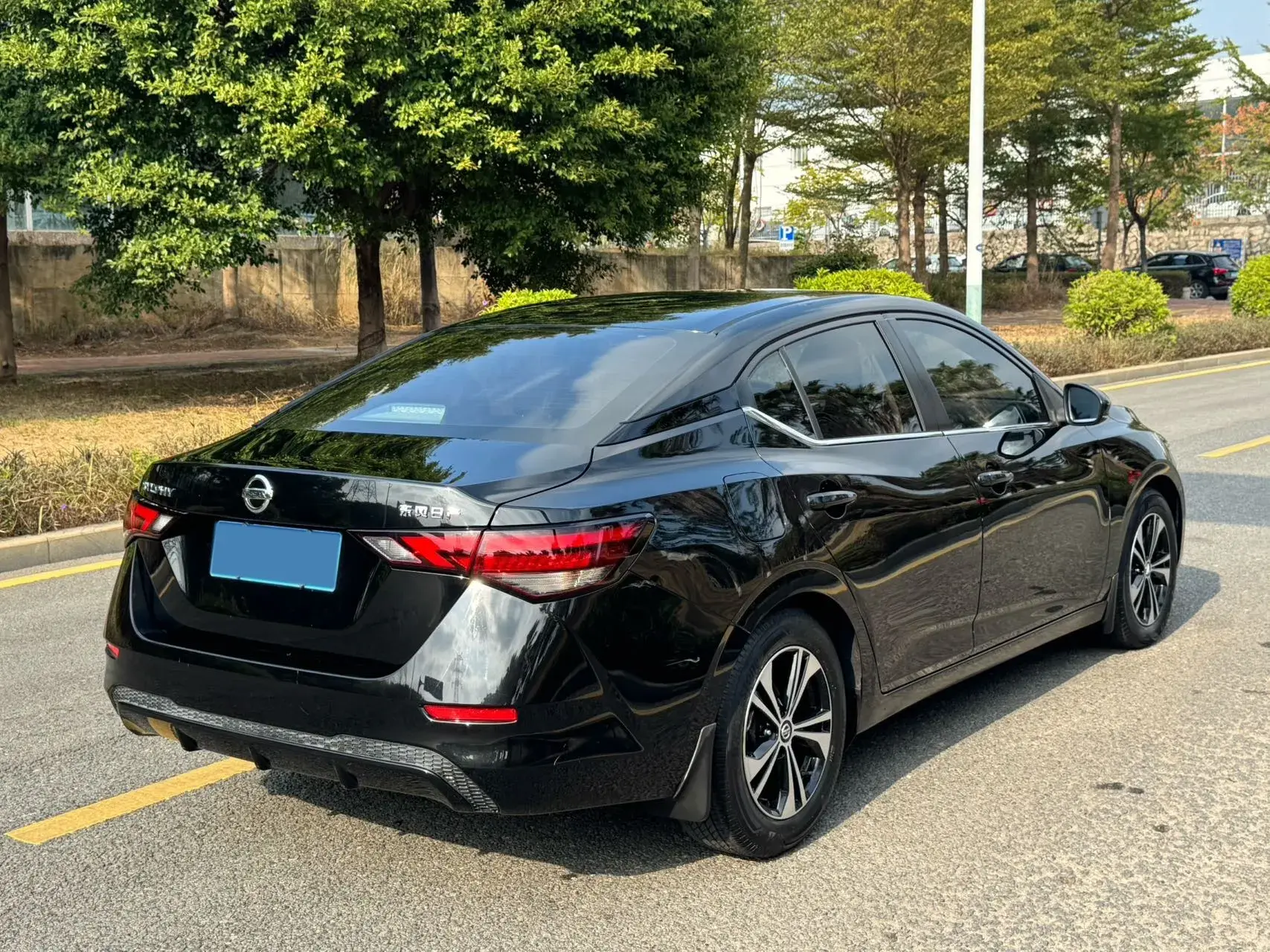 2020 NISSAN SYLPHY thumbnail 4