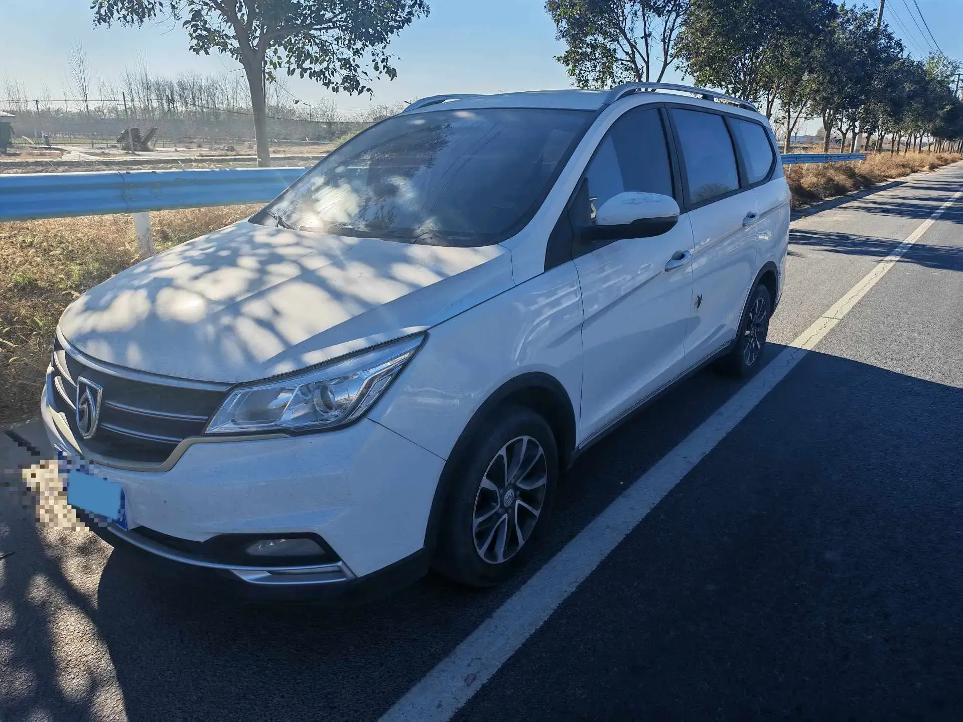 2019 BAOJUN 730 view 1