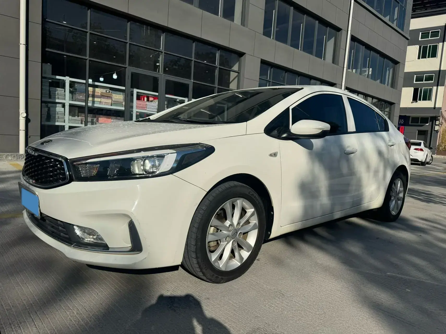 2017 KIA K3 view 1