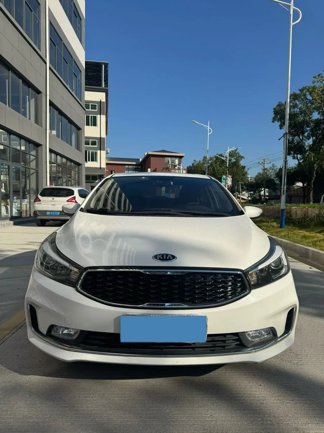 2017 KIA K3 thumbnail 2