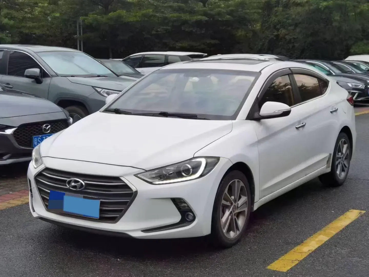 2016 HYUNDAI ELANTRA view 1