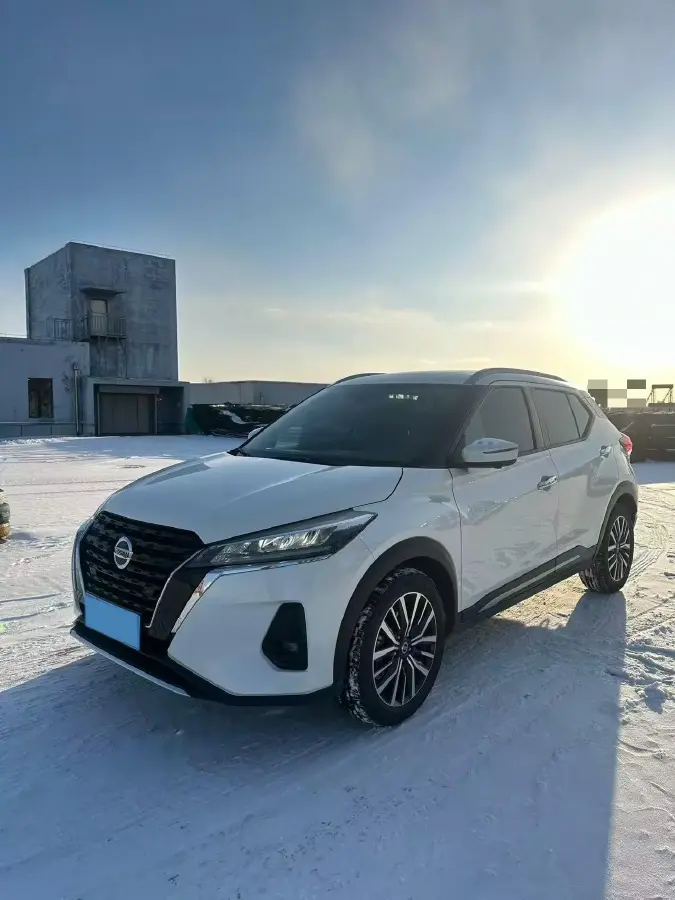 2022 Nissan Kicks 1.5L 122HP L4 CVT