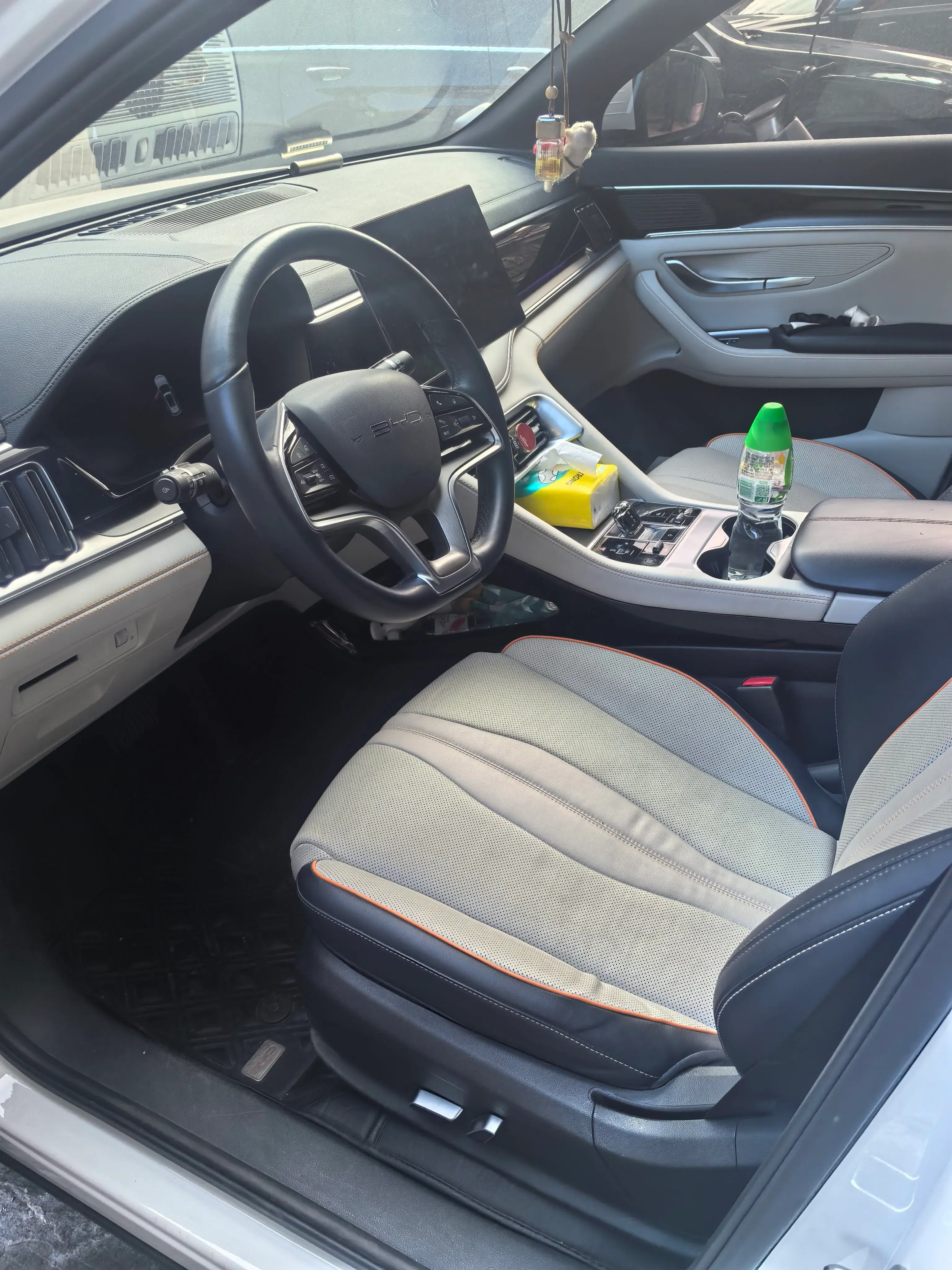 2022 HYUNDAI TUCSON thumbnail 3