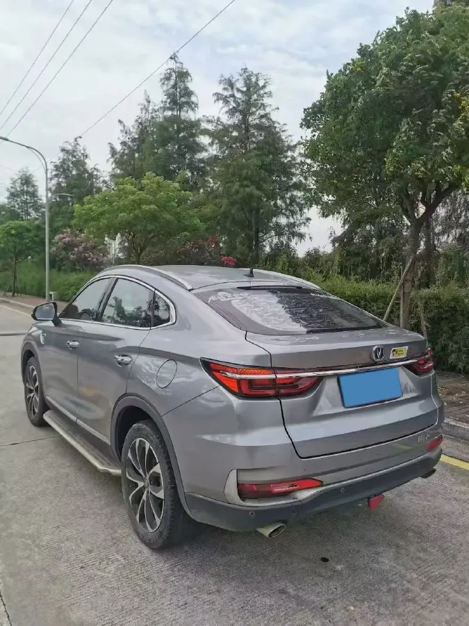 2019 ChangAn CS85 Coupe 1.5T 178HP L4 7DCT,autocango,china used car exporter,china ev exporter,chinese used car exporter,chinese used ev exporter