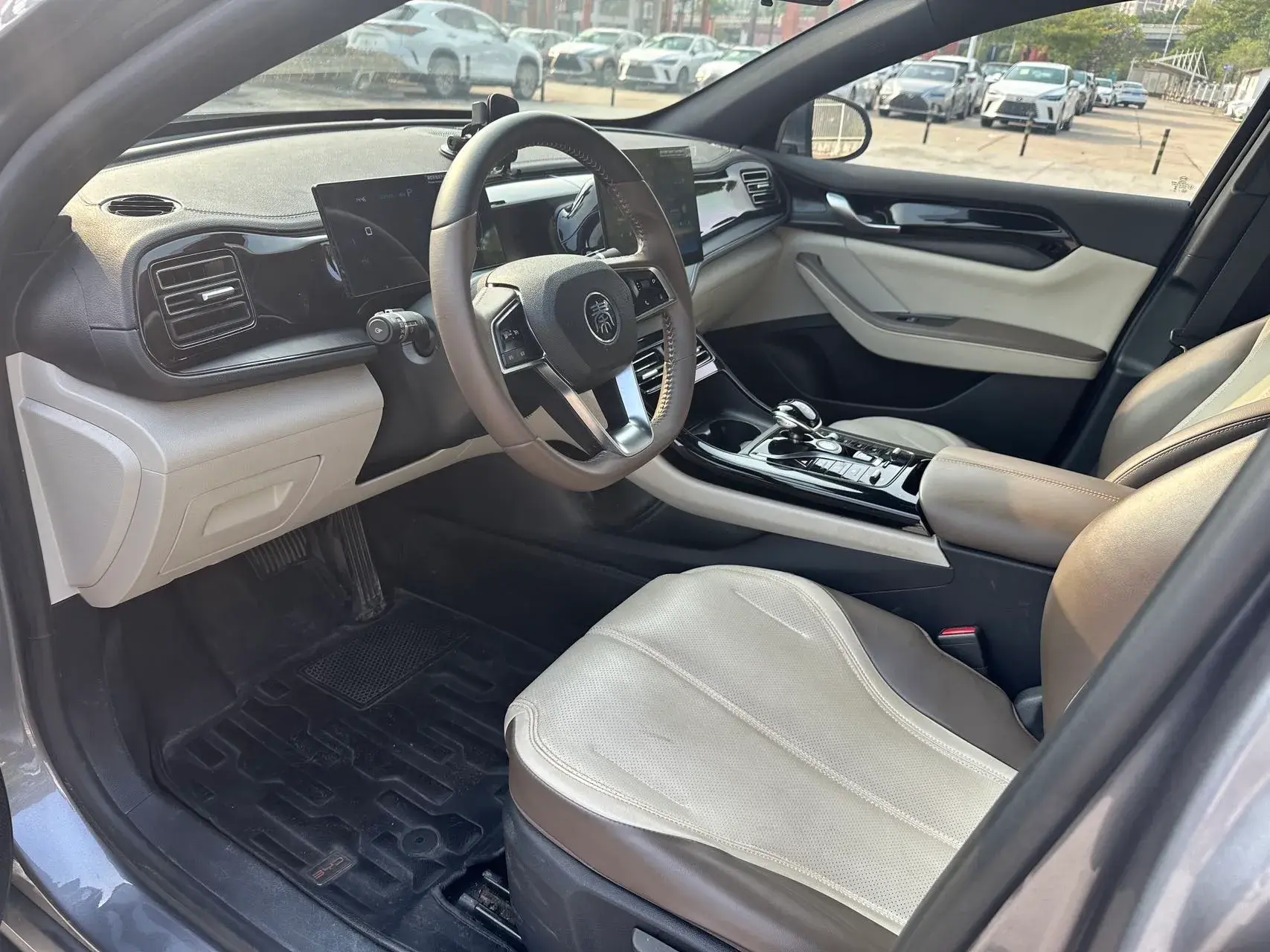 2024 BYD QIN thumbnail 4