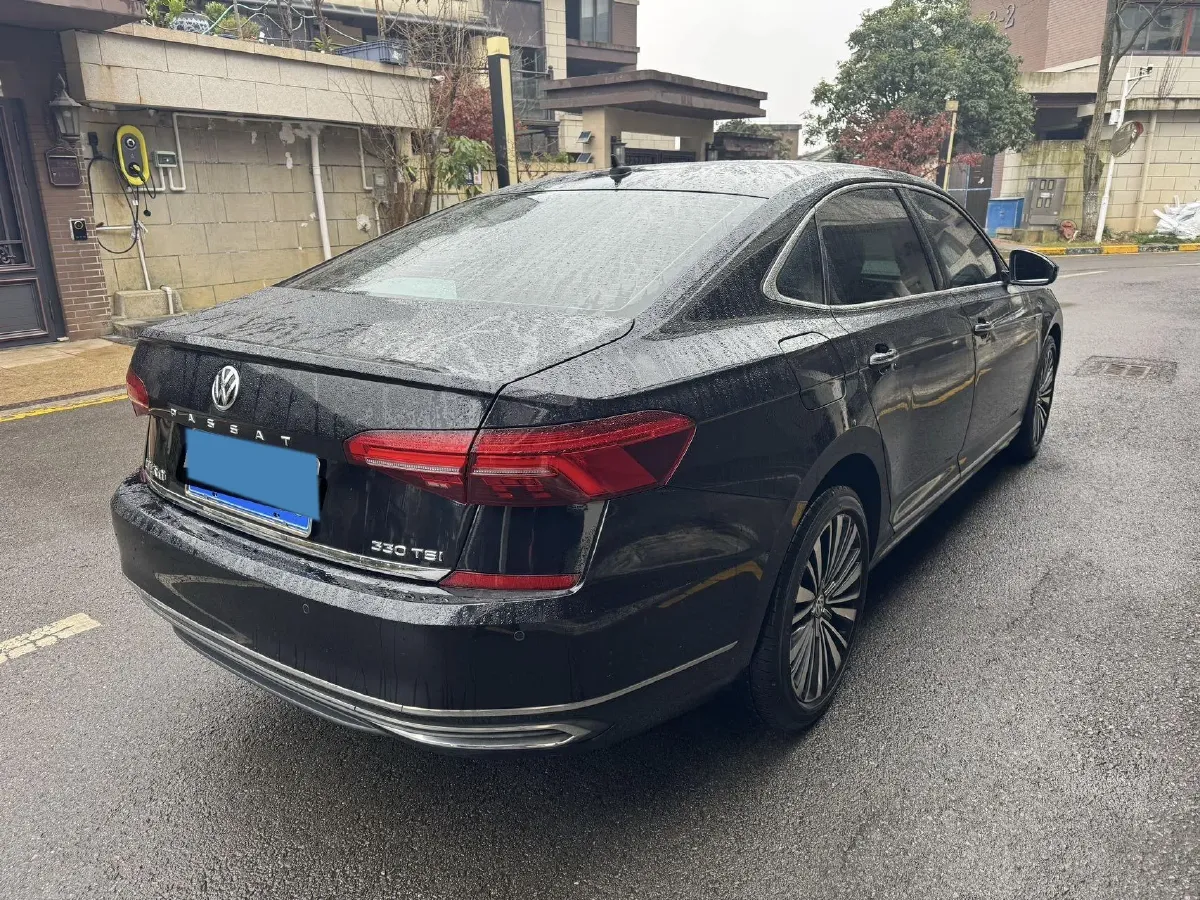 2019 Volvo V40 1.5T 152HP L4 6AT,autocango,china used car exporter,china ev exporter,chinese used car exporter,chinese used ev exporter
