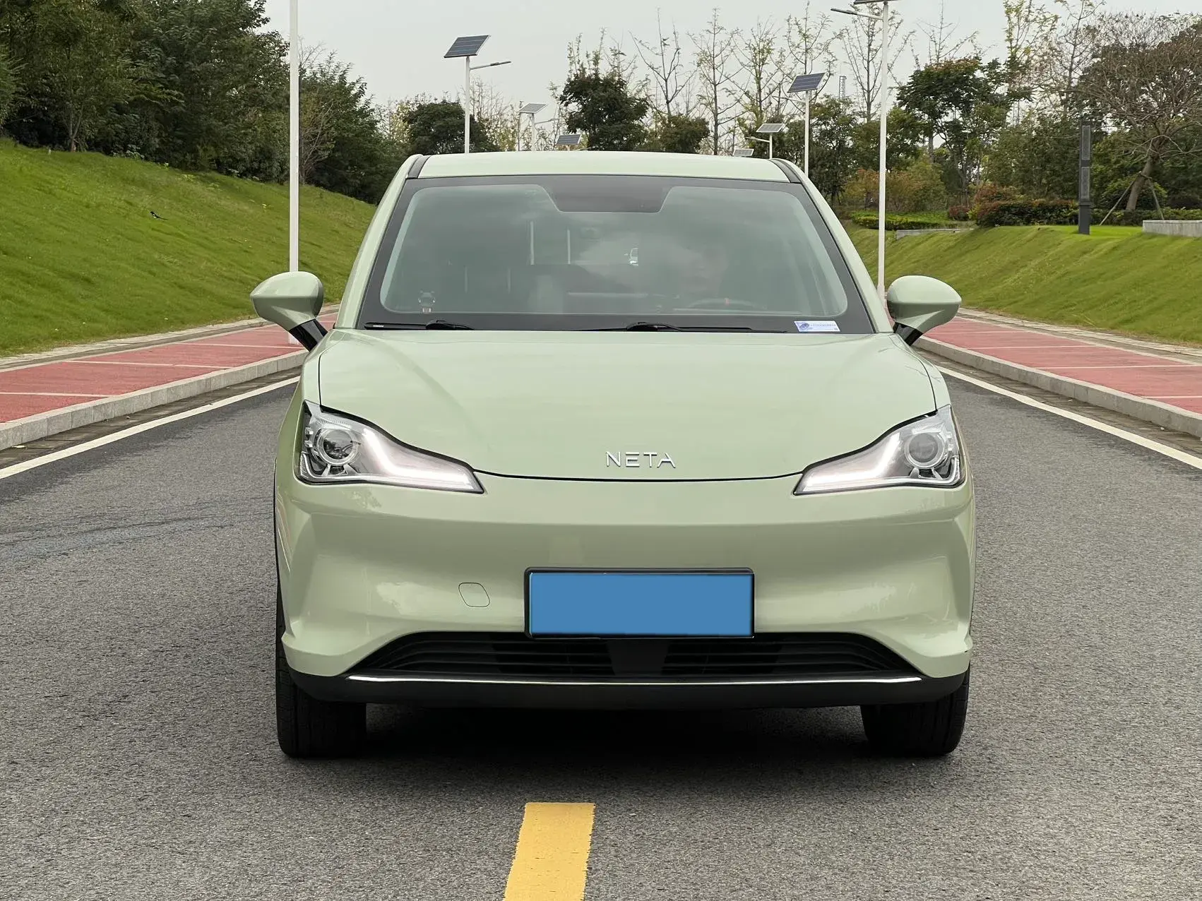 2022 NETA V thumbnail 2