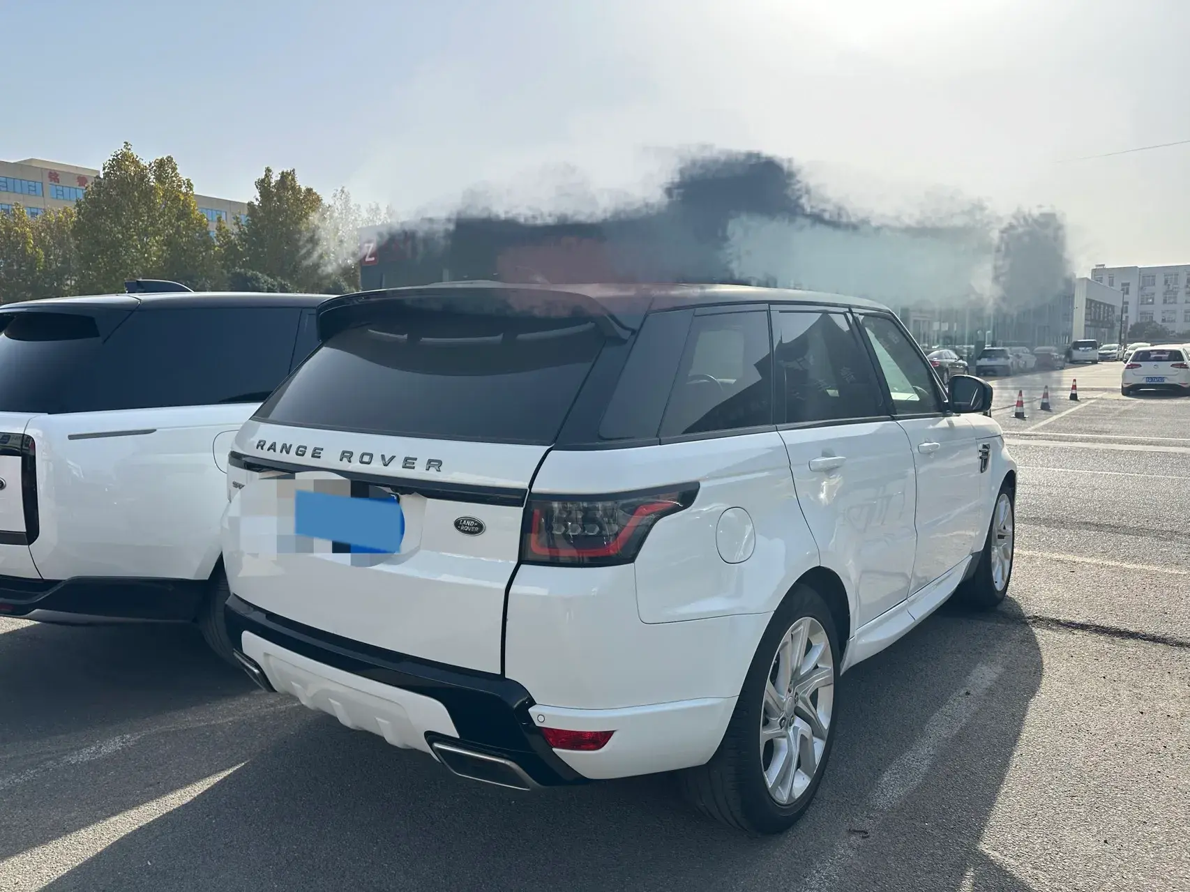 2020 LAND ROVER thumbnail 3