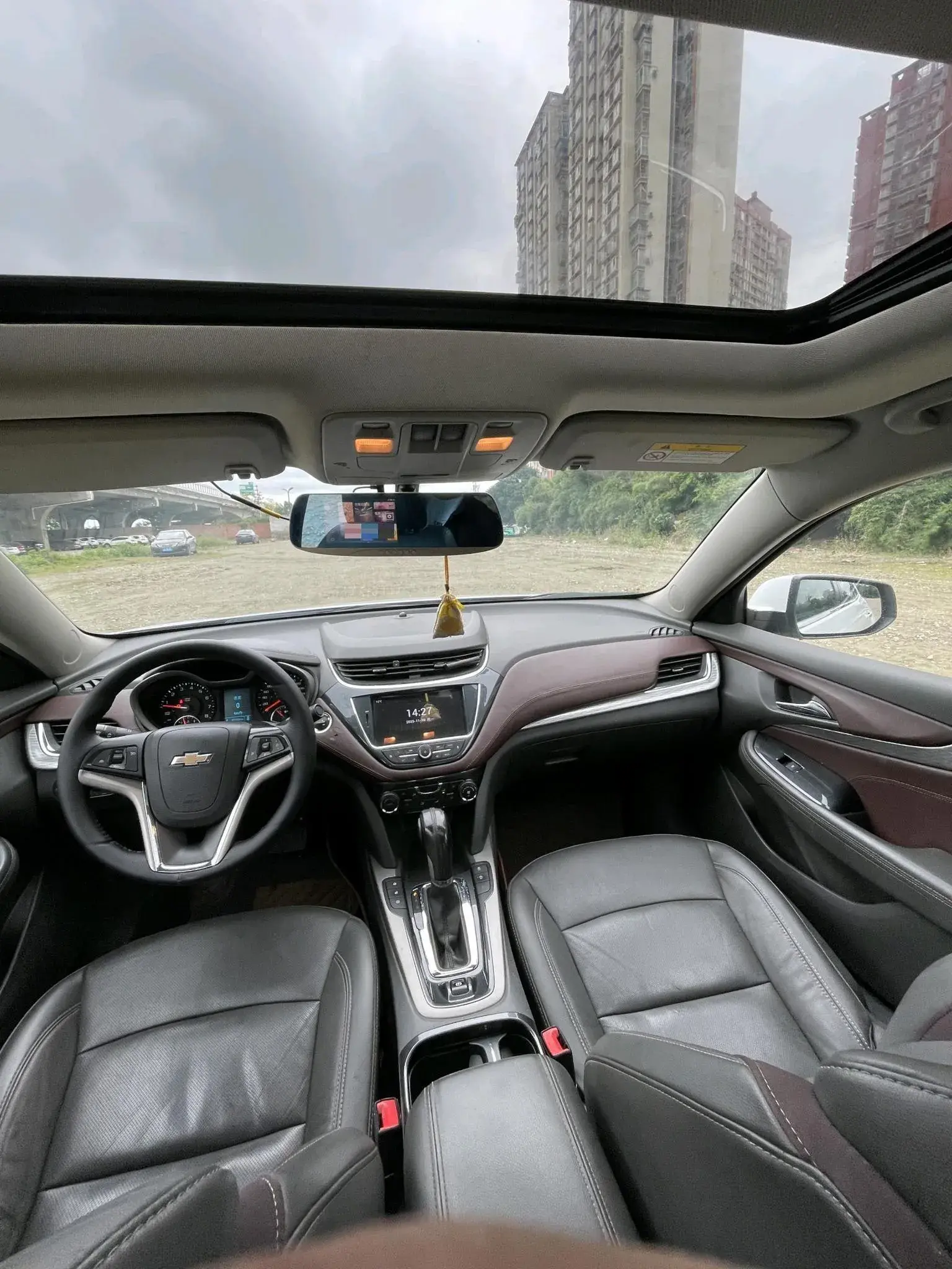 2018 CHEVROLET MALIBU thumbnail 4