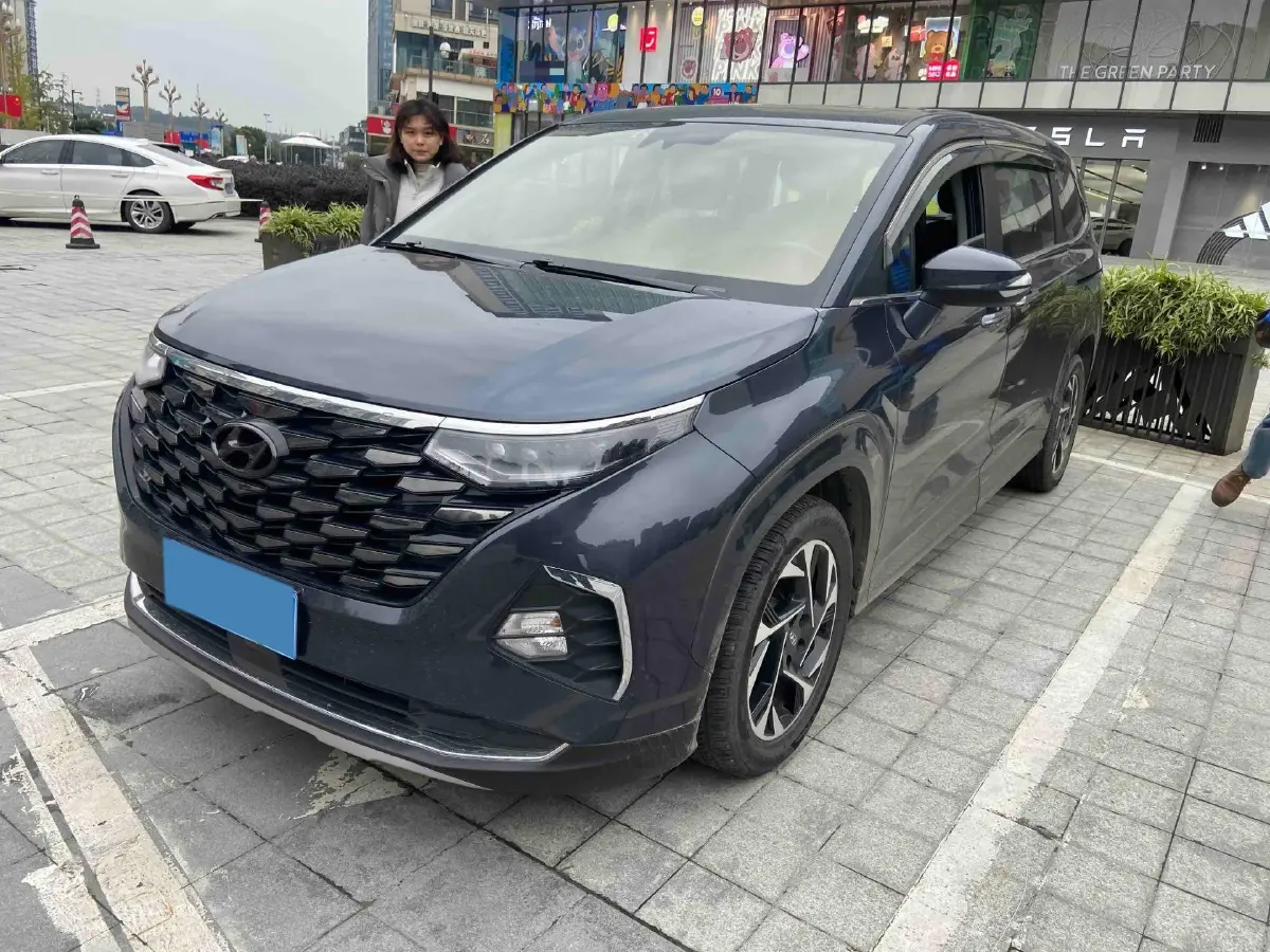 2021 Hyundai Custo 2.0T 236HP L4 8AT