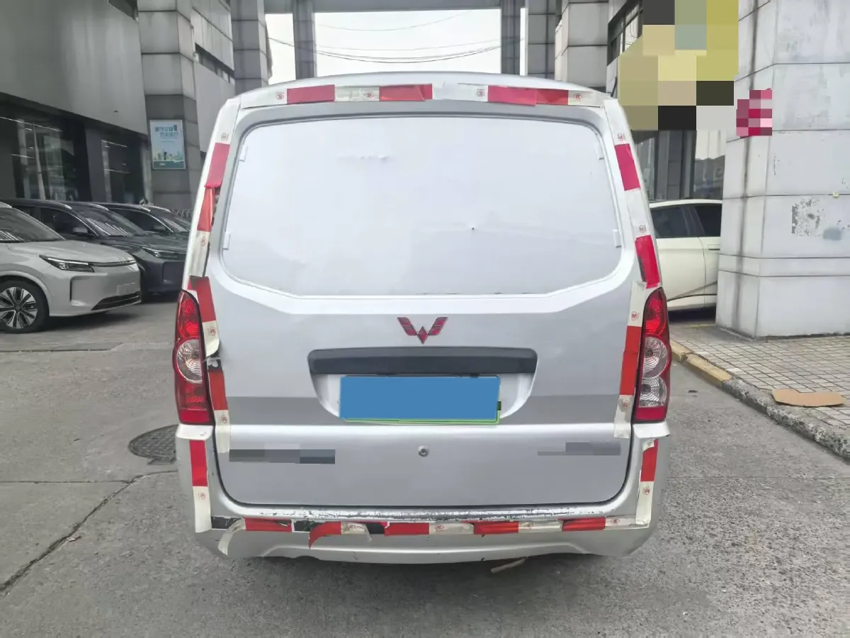 2020 WuLing RongGuang EV BEV 35.4KWH,autocango,china used car exporter,china ev exporter,chinese used car exporter,chinese used ev exporter