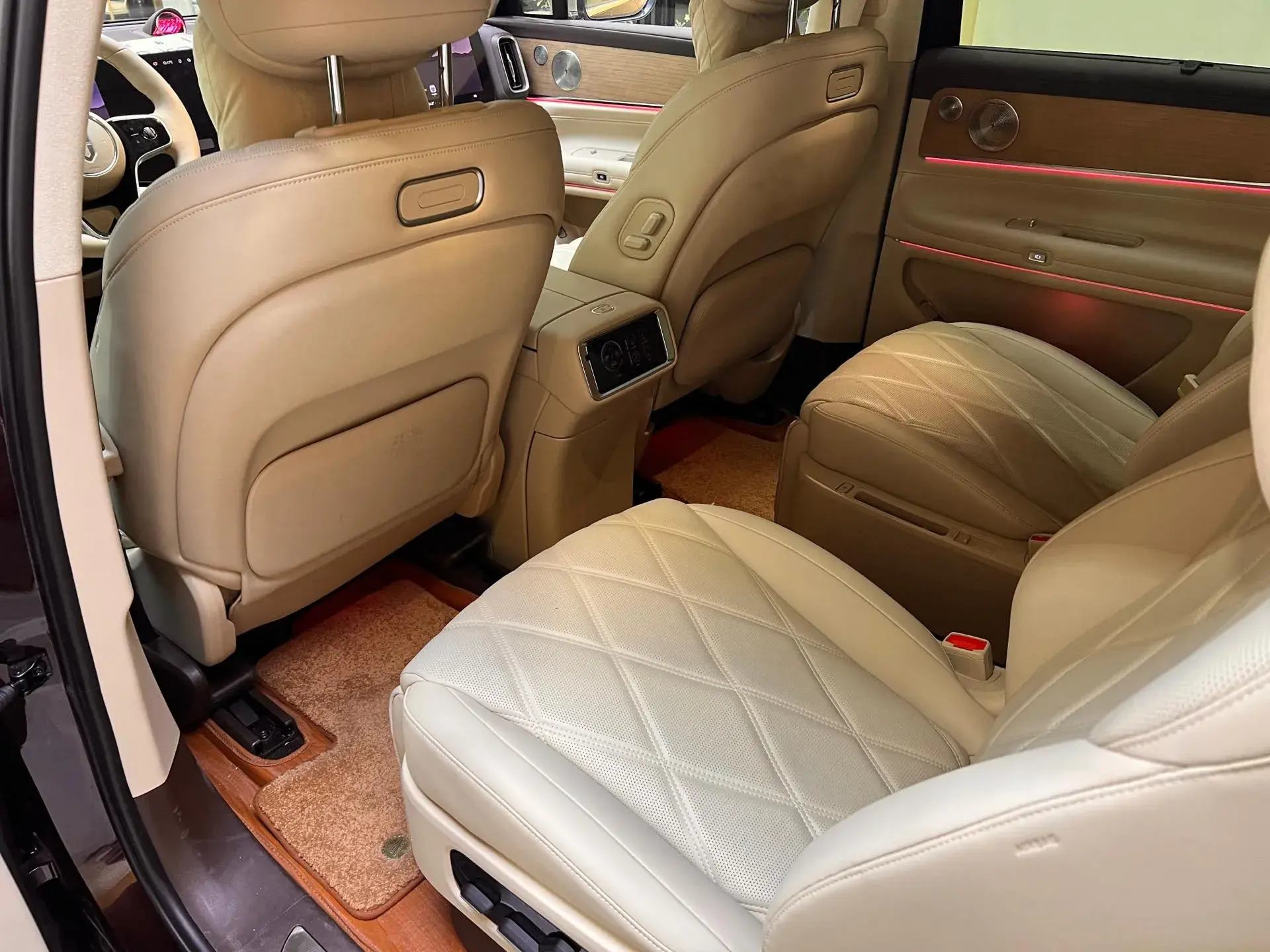 2025 HIMA AITO thumbnail 4