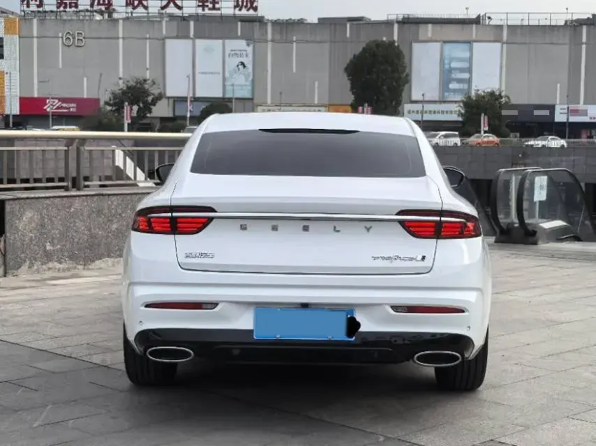 2023 GEELY PREFACE thumbnail 4