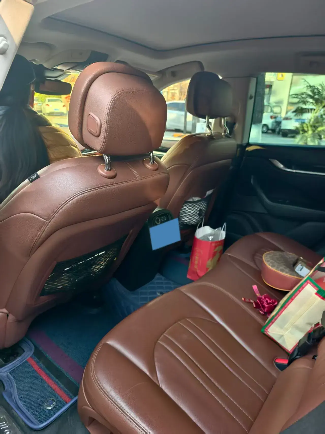 2019 MASERATI LEVANTE thumbnail 3