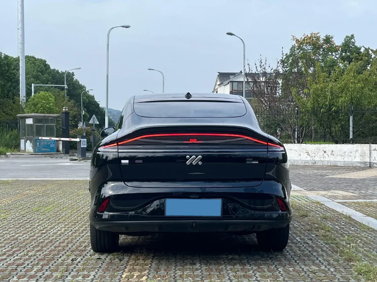 2024 IM L6 BEV 100KWH,autocango,china used car exporter,china ev exporter,chinese used car exporter,chinese used ev exporter