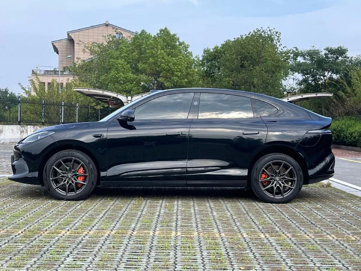 2024 IM L6 BEV 100KWH,autocango,china used car exporter,china ev exporter,chinese used car exporter,chinese used ev exporter