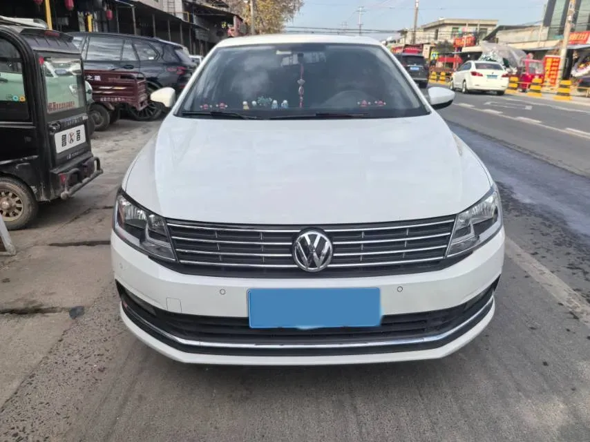 2017 Zotye Damy X7 1.8T 177HP L4 5MT,autocango,china used car exporter,china ev exporter,chinese used car exporter,chinese used ev exporter