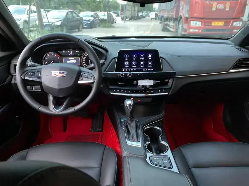 2022 CADILLAC CT4 thumbnail 3