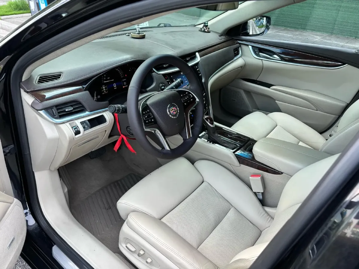 2014 Cadillac XTS 2.0T 269HP L4 6AT,autocango,china used car exporter,china ev exporter,chinese used car exporter,chinese used ev exporter