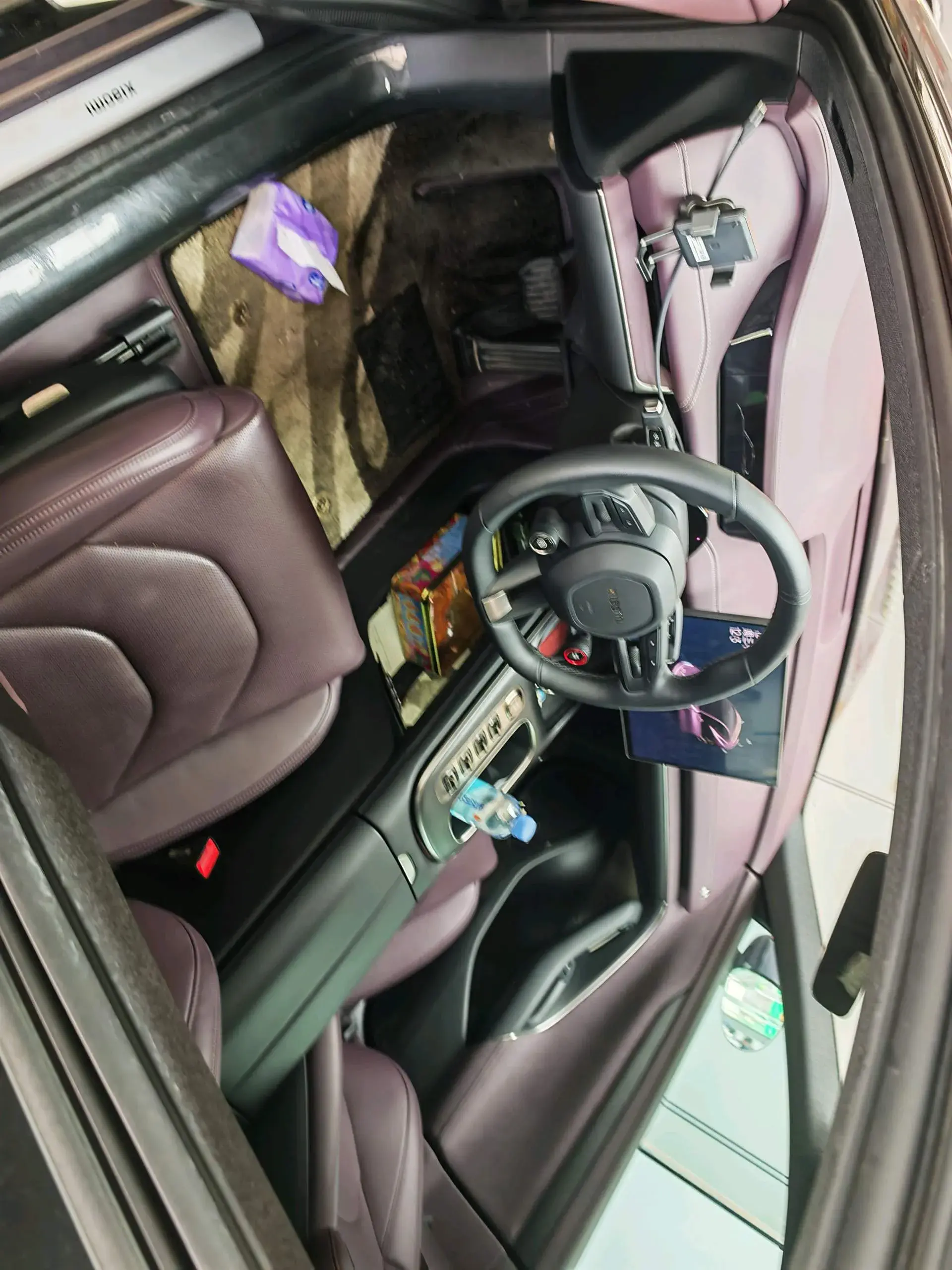 2024 MI SU7 thumbnail 4