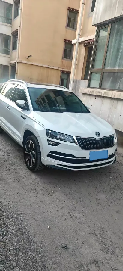 2021 Skoda Karoq 1.4T 150HP L4 7DCT,autocango,china used car exporter,china ev exporter,chinese used car exporter,chinese used ev exporter