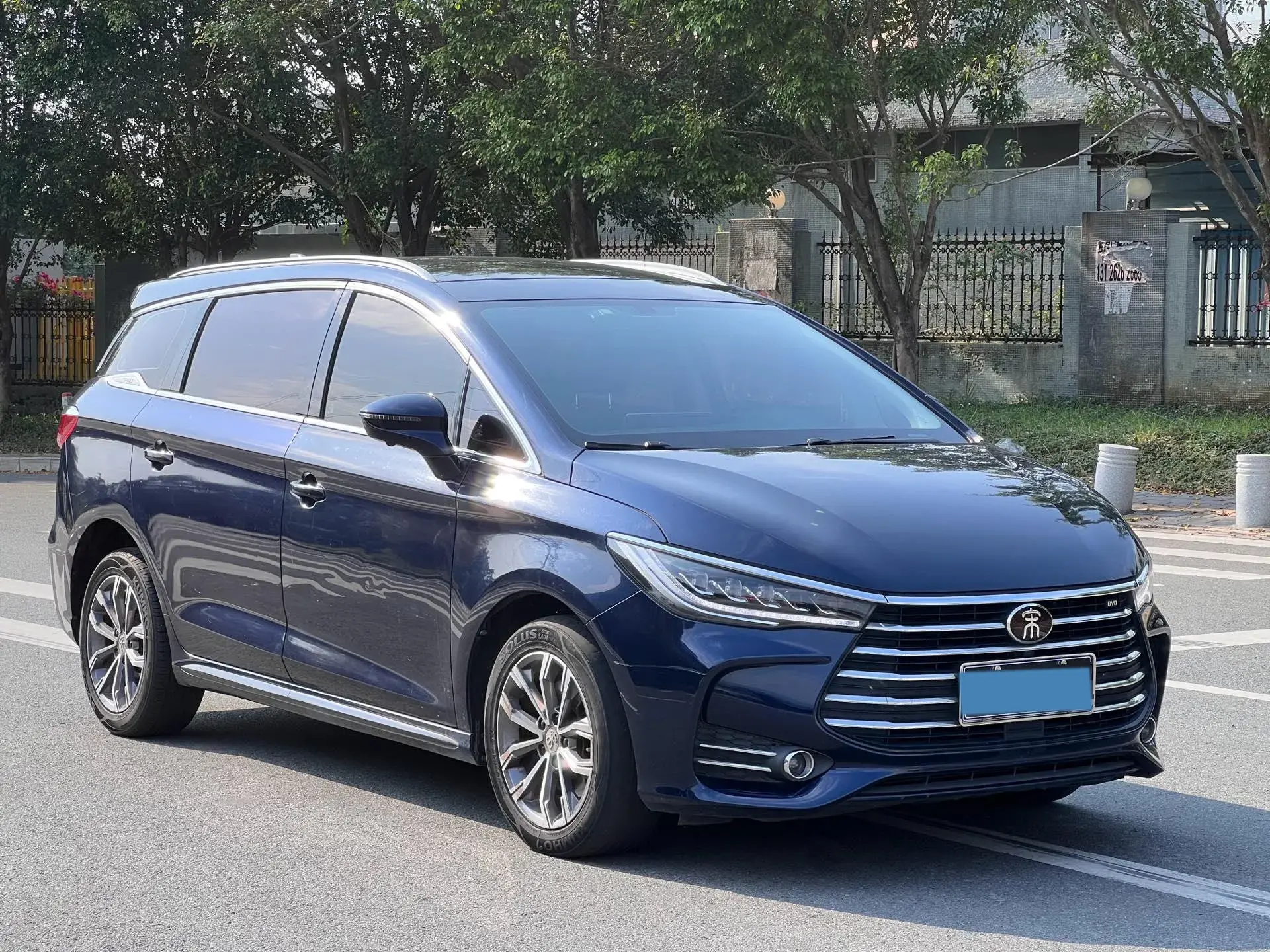 2019 BYD SONG thumbnail 2