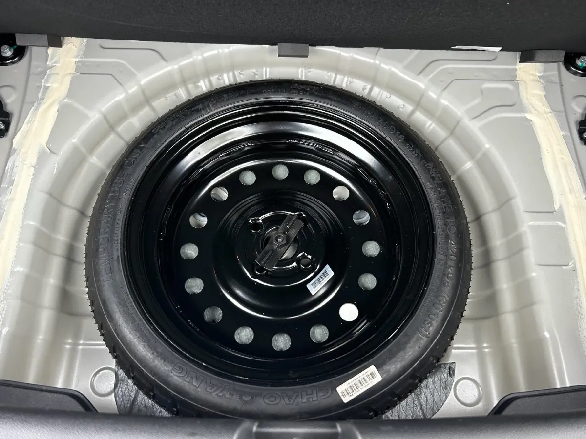 2024 Livan X3 PRO 1.5L 113HP L4 CVT,autocango,china used car exporter,china ev exporter,chinese used car exporter,chinese used ev exporter