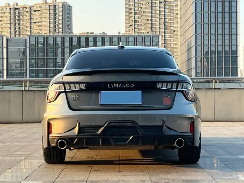 2021 LYNK&CO 03 thumbnail 4