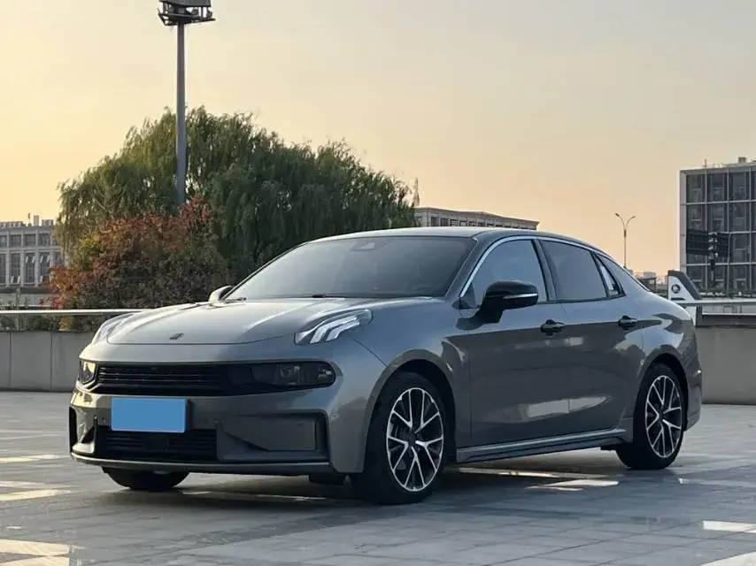 2021 LYNK&CO 03 2.0T 190HP L4 6AT