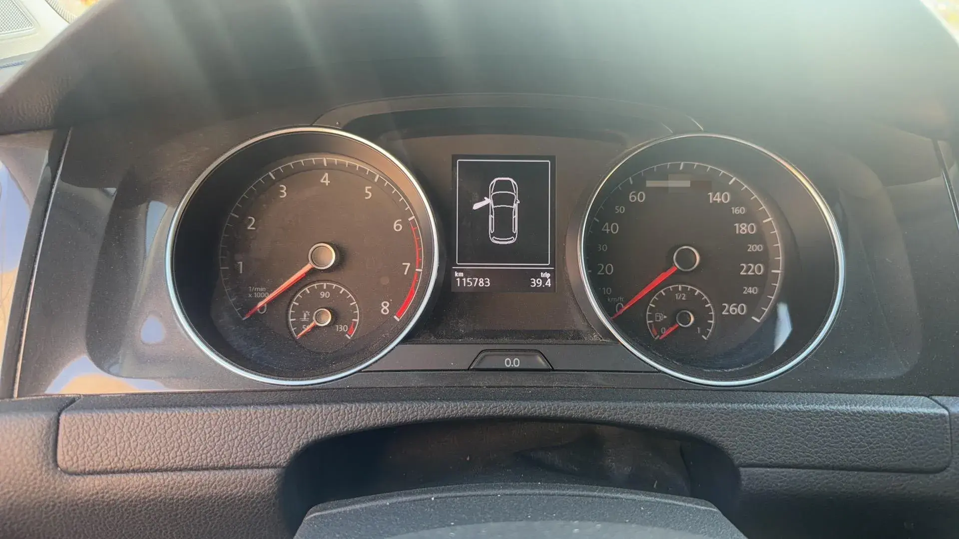 2019 VOLKSWAGEN GOLF thumbnail 3