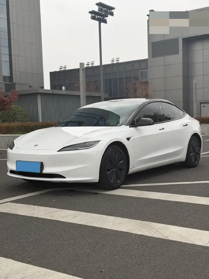 2023 HYPTEC GT BEV 80KWH