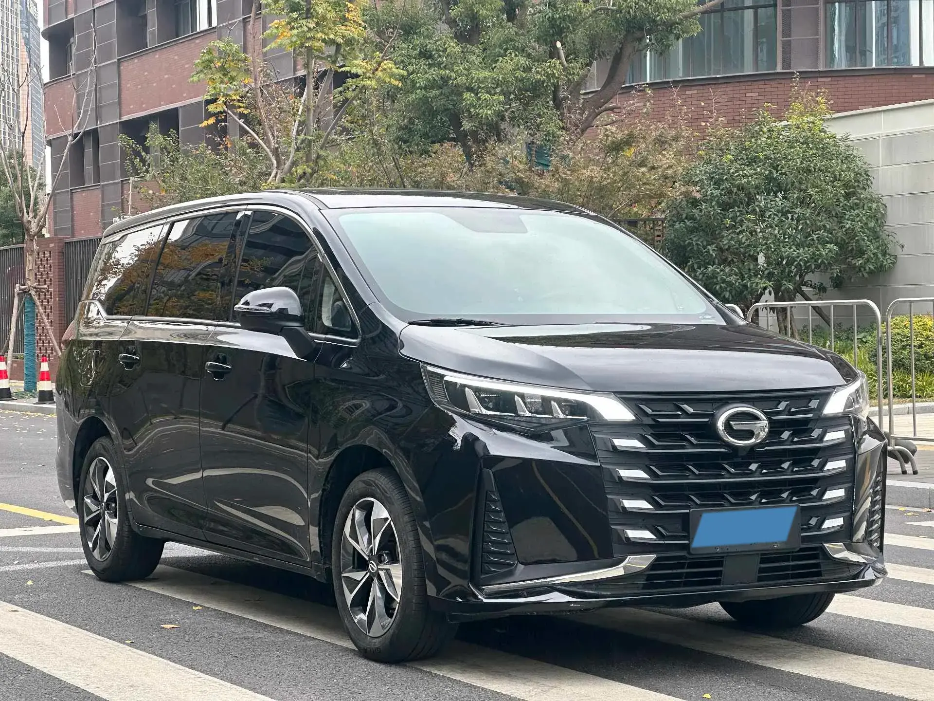 2023 GAC TRUMPCHI thumbnail 3