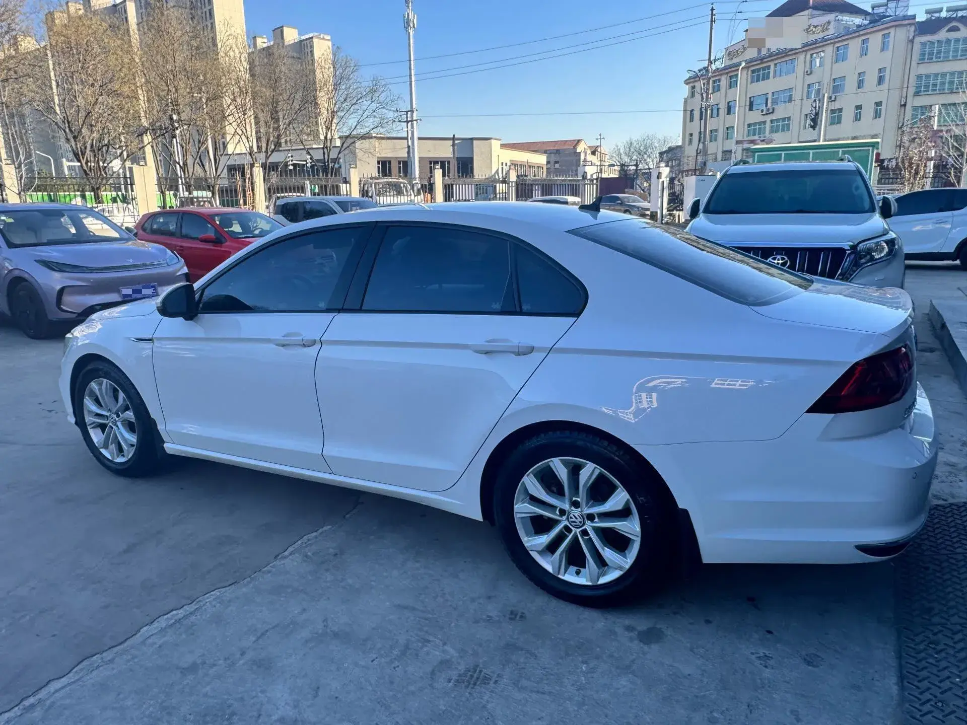 2021 DONGFENG FORTHING thumbnail 4