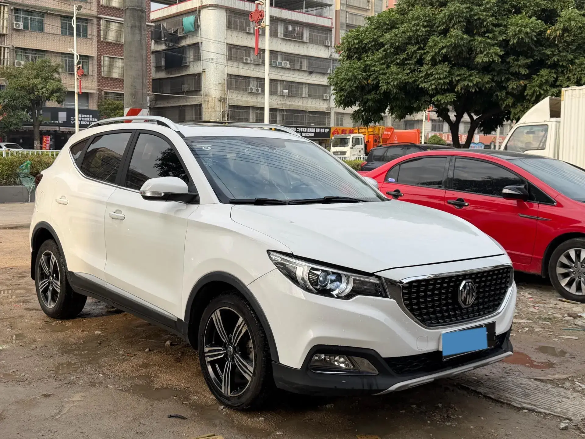 2018 MG ZS thumbnail 3