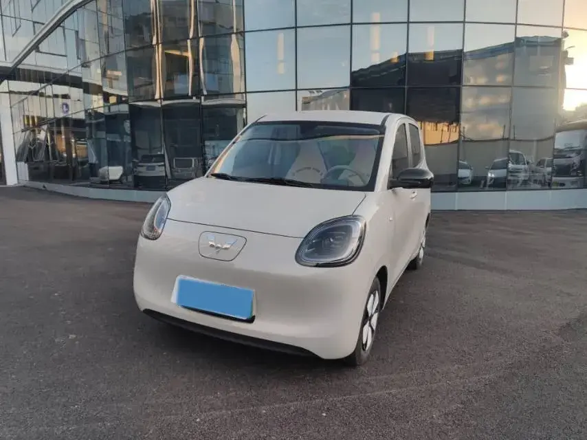 2025 WULING HONGGUANG thumbnail 2