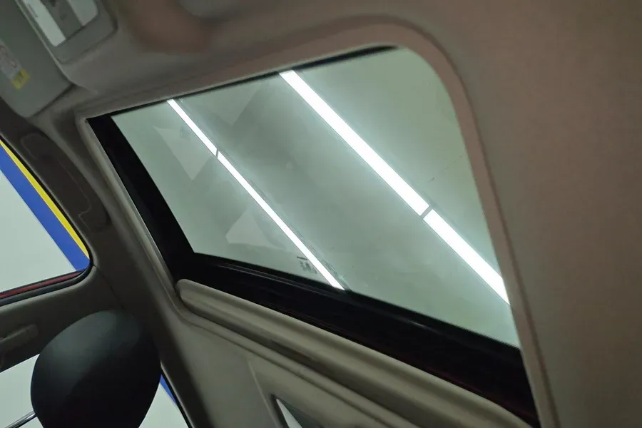 2023 Nissan Tiida 1.6L 122HP L4 CVT,autocango,china used car exporter,china ev exporter,chinese used car exporter,chinese used ev exporter