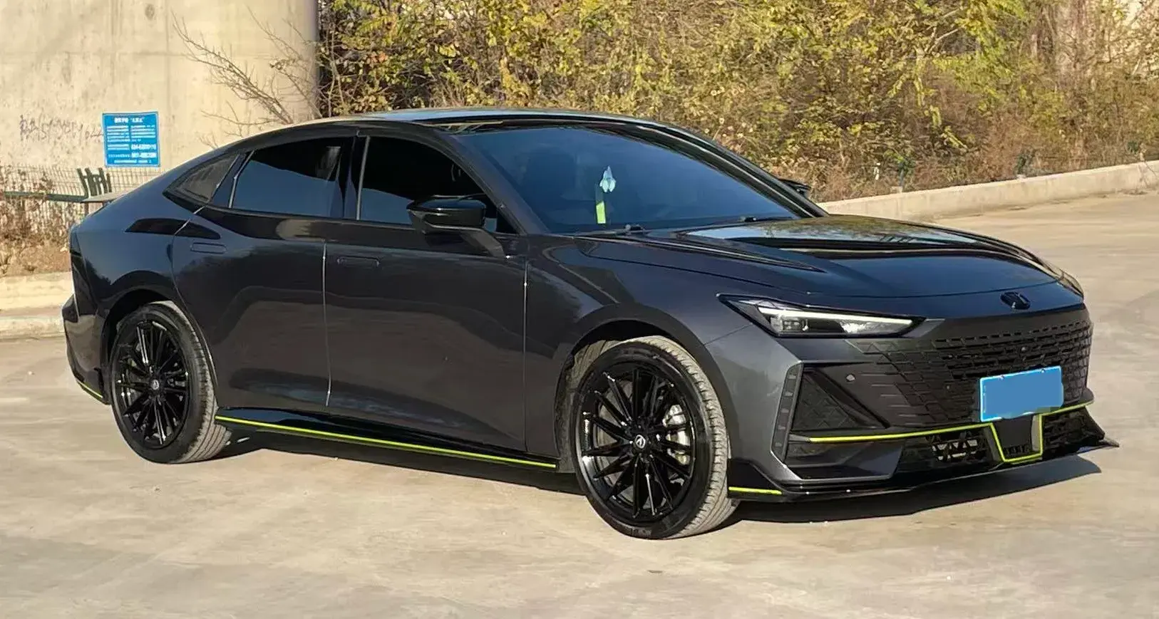 2022 CHANGAN UNI-V thumbnail 3