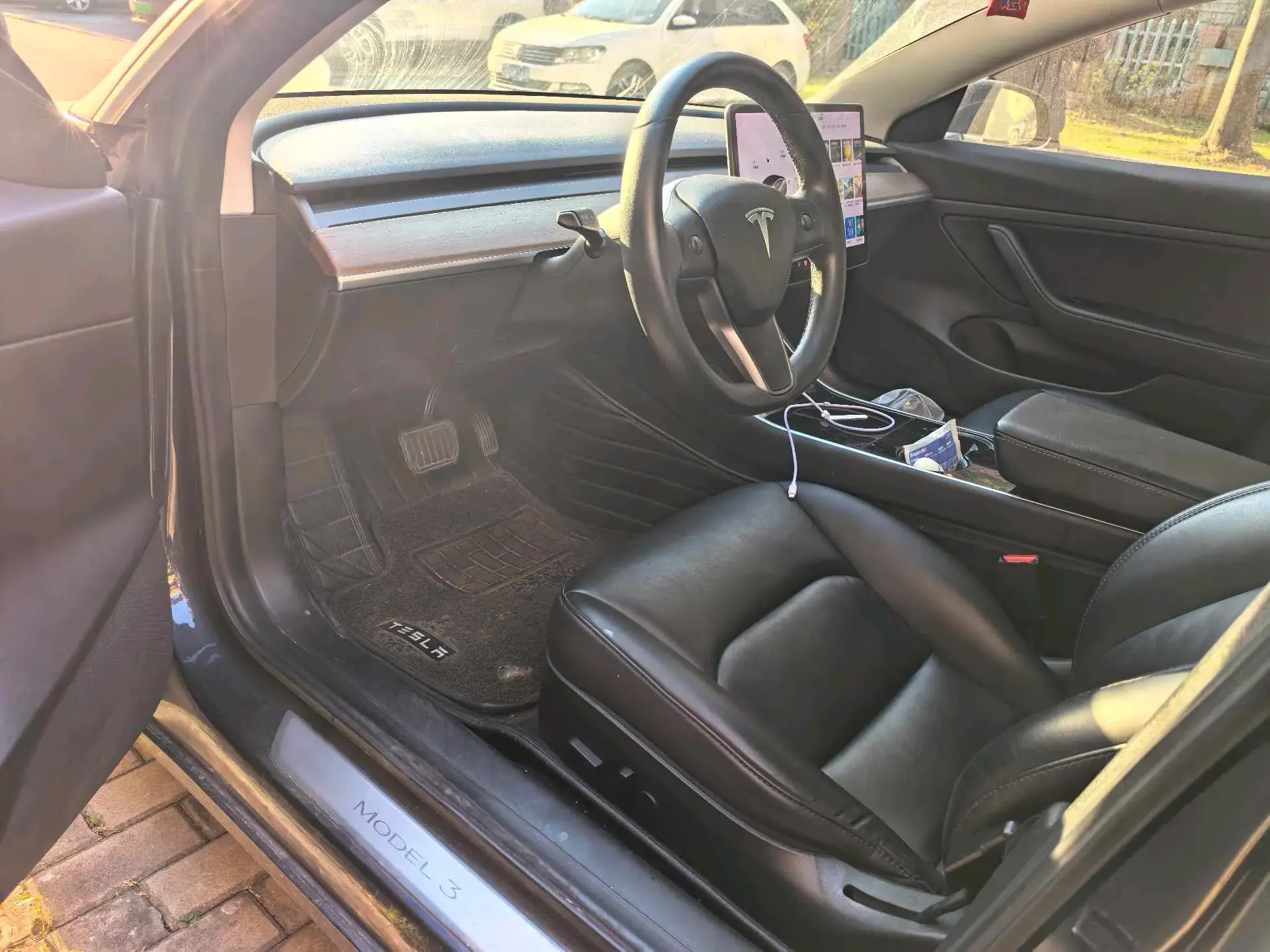 2019 TESLA MODEL thumbnail 2