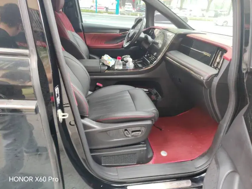 2023 GAC TRUMPCHI thumbnail 4